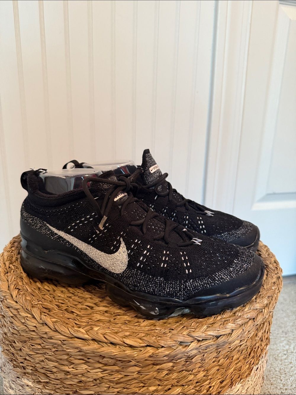 Nike Black and White Flyknit VaporMax Running Shoes - Picture 3 of 8